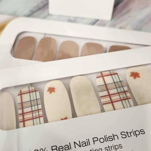 Retired Color Street Bundle- Fall - Picture 4 of 6